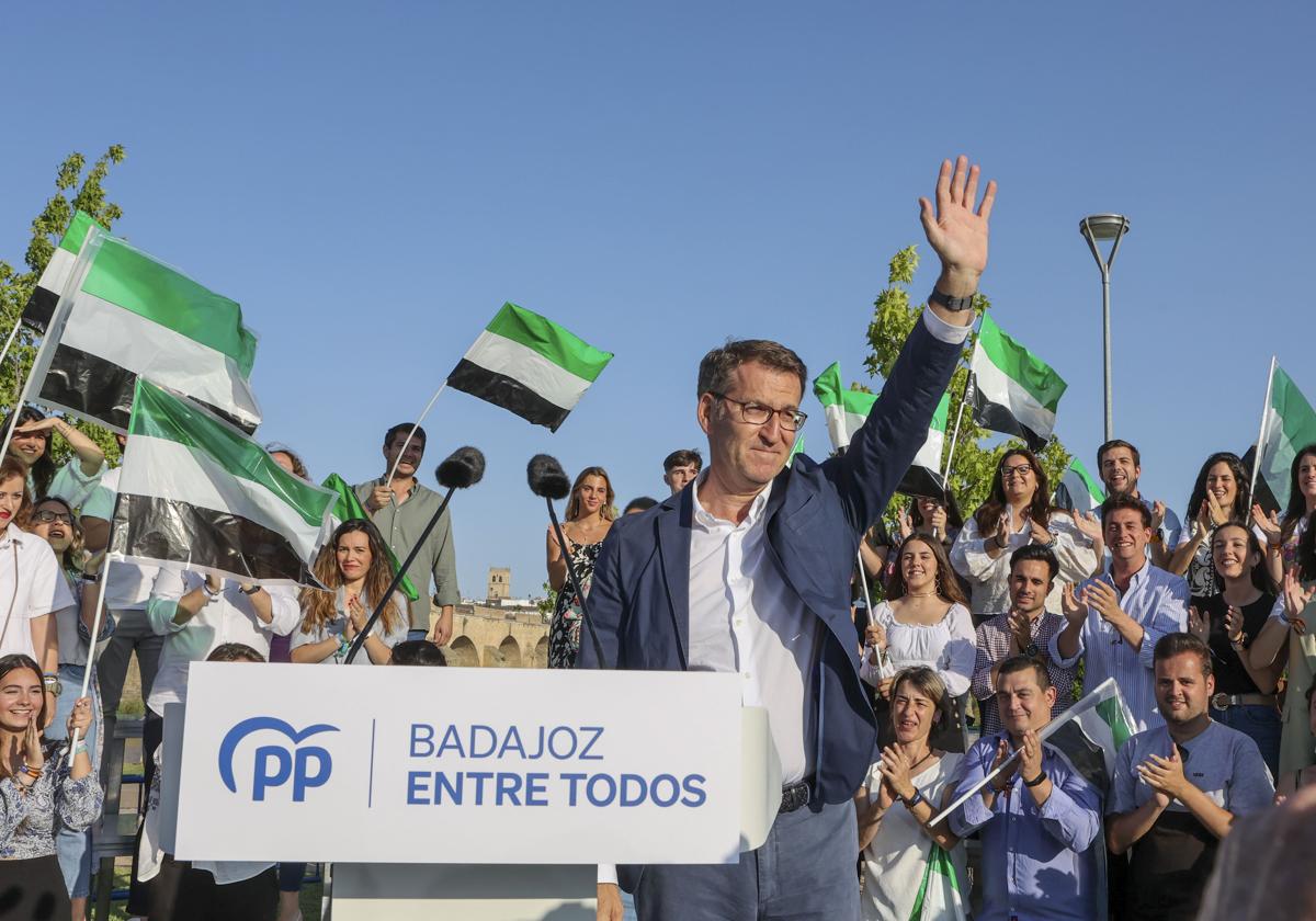 Feijóo en un acto de campaña para el 28-M celebrado en Badajoz.