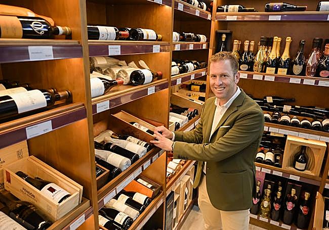 Javier Barrero, gerente de Bodegas Santa Marina.