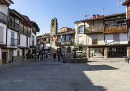 Plaza de Aniceto Marinas, en Villanueva de la Vera.