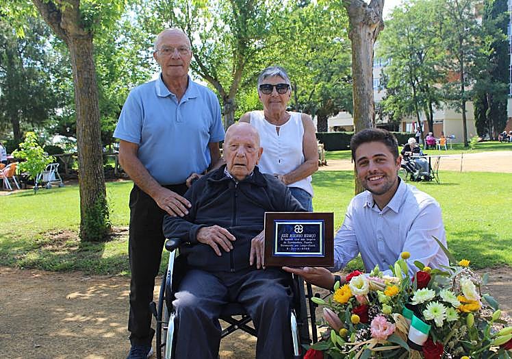 Homenaje a Jesús Redondo Bermejo a sus 108 años.