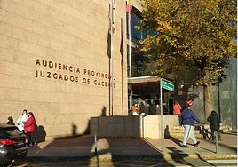 Se sentarán en el banquillo de acusados de la Audiencia Provincial