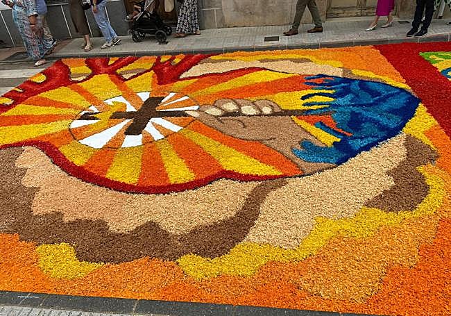 Creaciones coloridas en las calles de San Vicente.