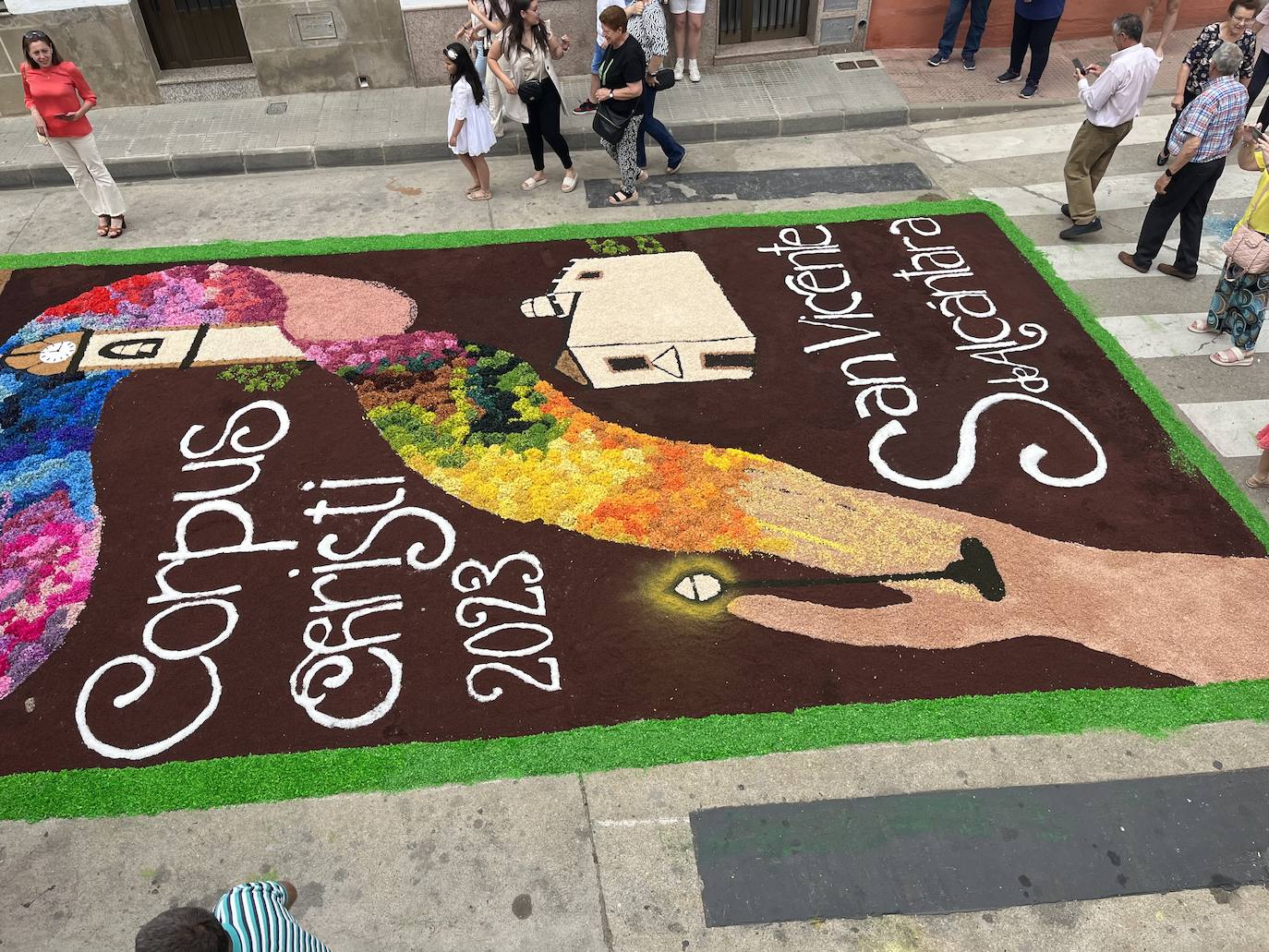 Alfombras efímeras en el Corpus de San Vicente