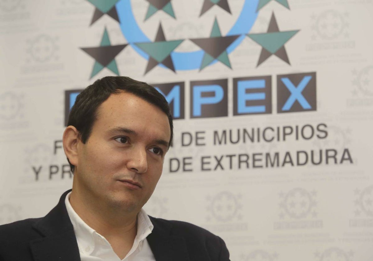 Francisco Buenavist, presidente de la Fempex y alcalde de Hornachos, entrará en la Diputación de Badajoz.