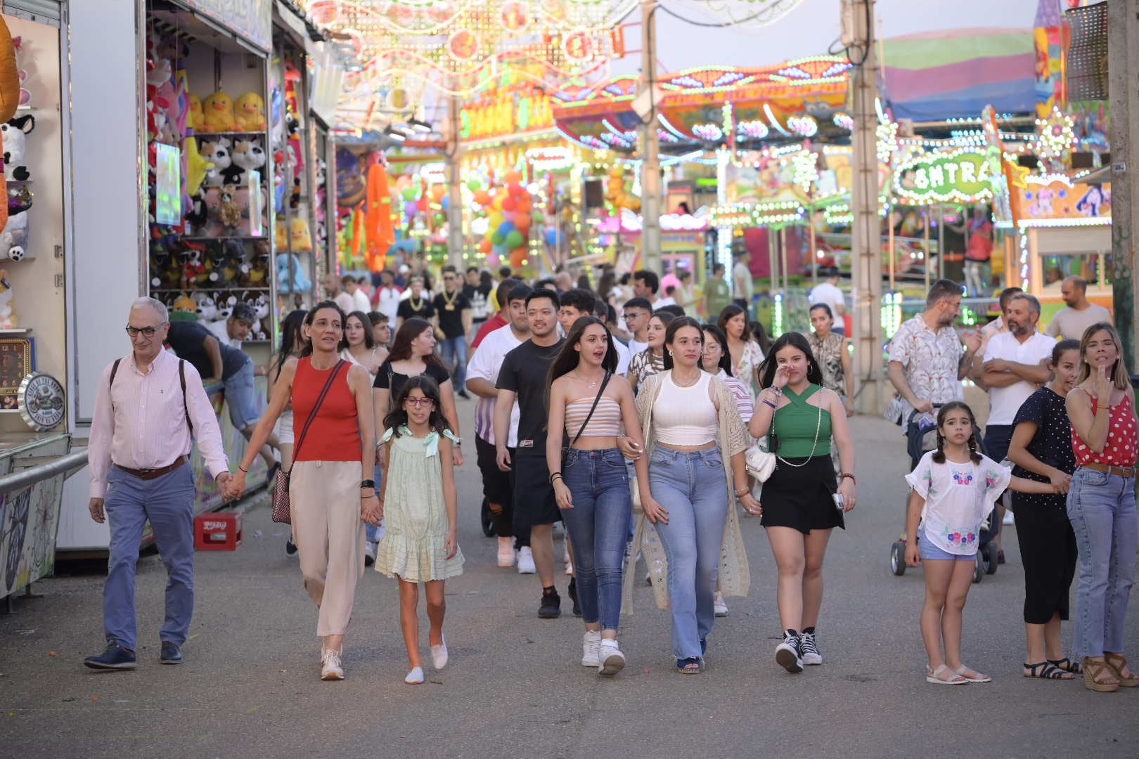 Primer día de la Feria de San Juan en Badajoz (I)