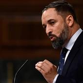 Abascal pide a Feijóo que no actúe en Extremadura como si Vox no existiera