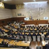 ¿Qué pasa en la Asamblea de Extremadura si no hay acuerdo PP-Vox?