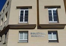 Biblioteca municipal de Calamonte.