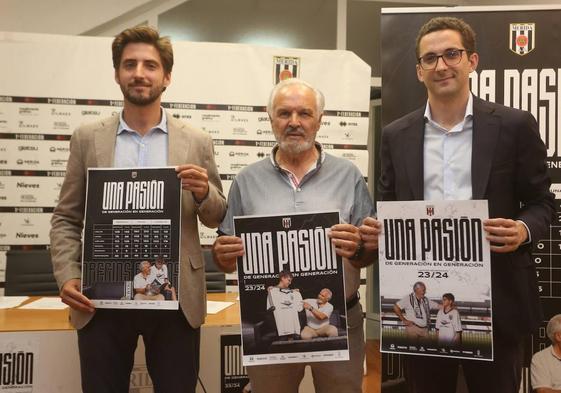 Nacho Ramos, Juan Sánchez (protagonista de la campaña) y Alejandro Pérez.