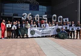 Más de 360.000 cazadores han apoyado la campaña 'Sign for Hunting'.