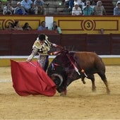 Triunfo de Leo Valadez ante un desigual encierro de Zalduendo en Badajoz