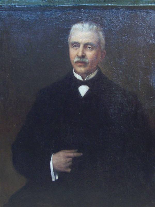 El famoso ingeniero extremeño Cipriano Segundo Montesino (1817-1901), que impulsó el Canal de Suez, tuvo una estrecha relación con Espartero. Se casó con su sobrina y heredera, Eladia Fernández de Espartero.