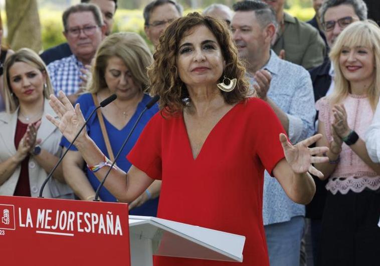 La ministra de Hacienda y número uno de la candidatura al Congreso por la provincia de Sevilla, María Jesús Montero.