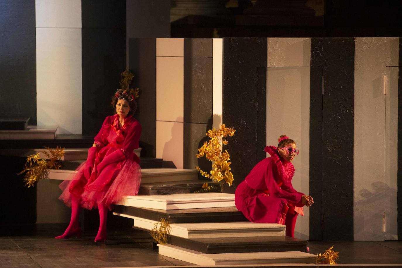 &#039;Las asambleístas&#039; lleva al Festival de Mérida las risas y la protesta (I)