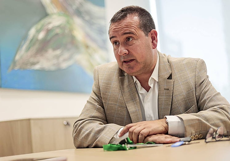 Pedro Reguero, director general de la empresa cacereña, que trabaja para todo el país y tiene casi 8.000 empleados.