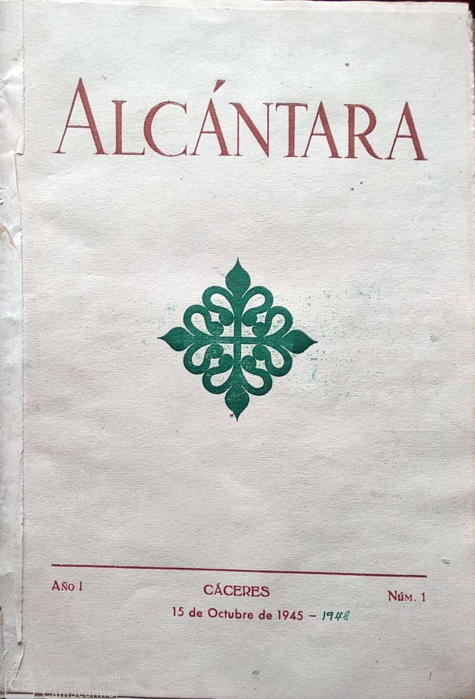 Ejemplar de la revista Alcántara de la Diputación de Cáceres que Pedro dirigió durante 20 años.