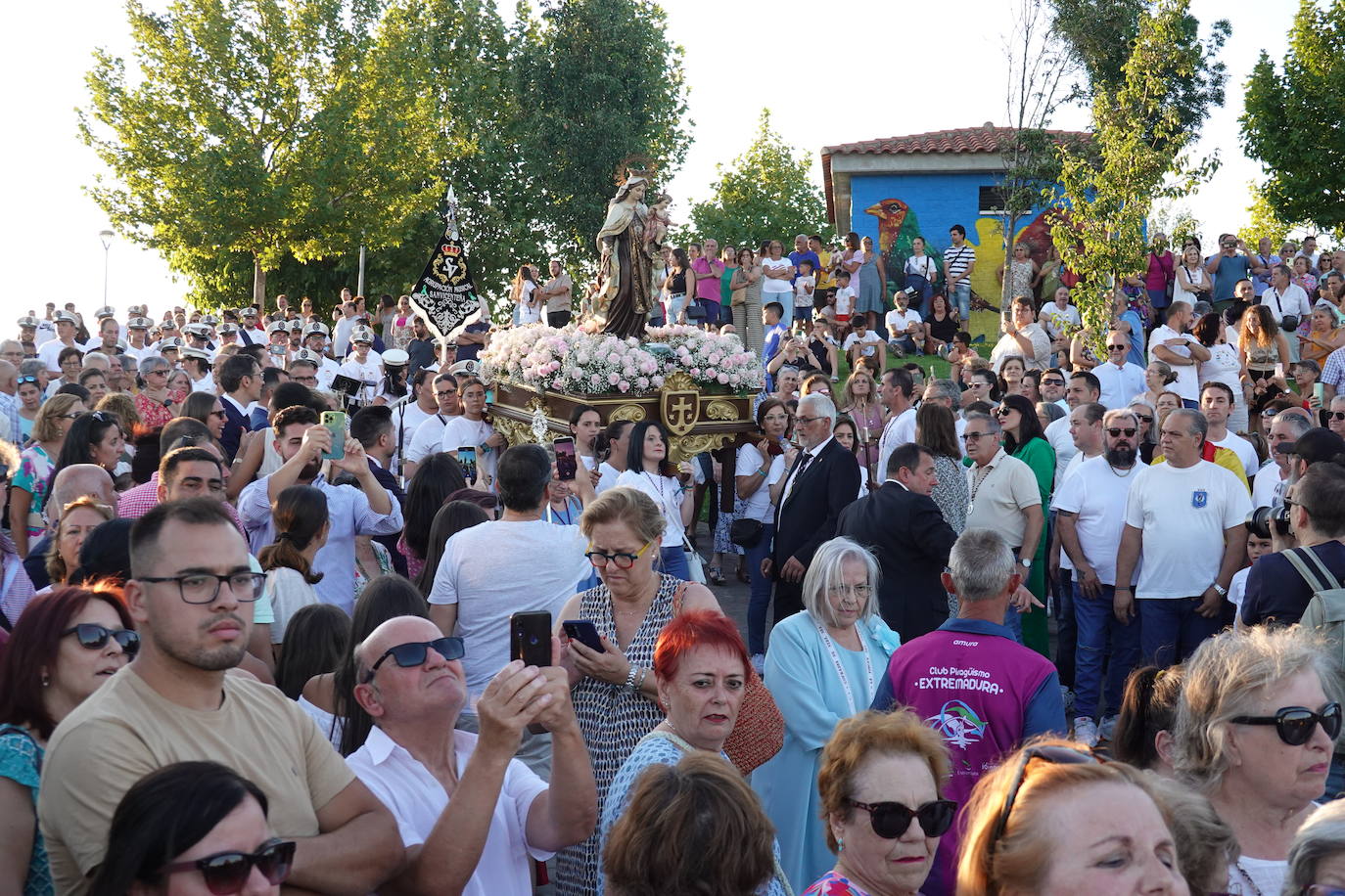 La Virgen del Carmen tiene nuevo templo en Badajoz