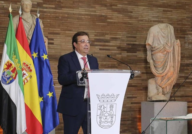 Guillermo Fernández Vara durante su intervención.