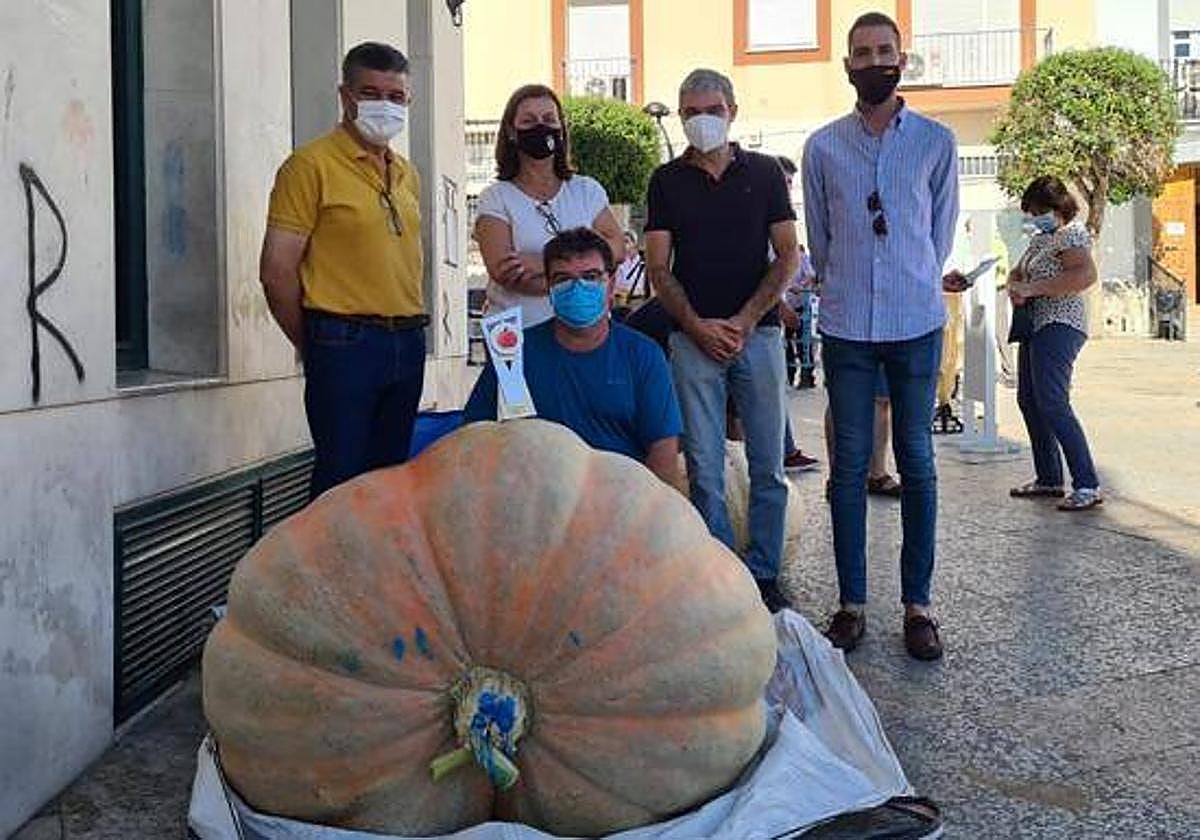 Imagen de archivo del concurso de 2020. Una calabaza de 247,5 kilos ganó el concurso.