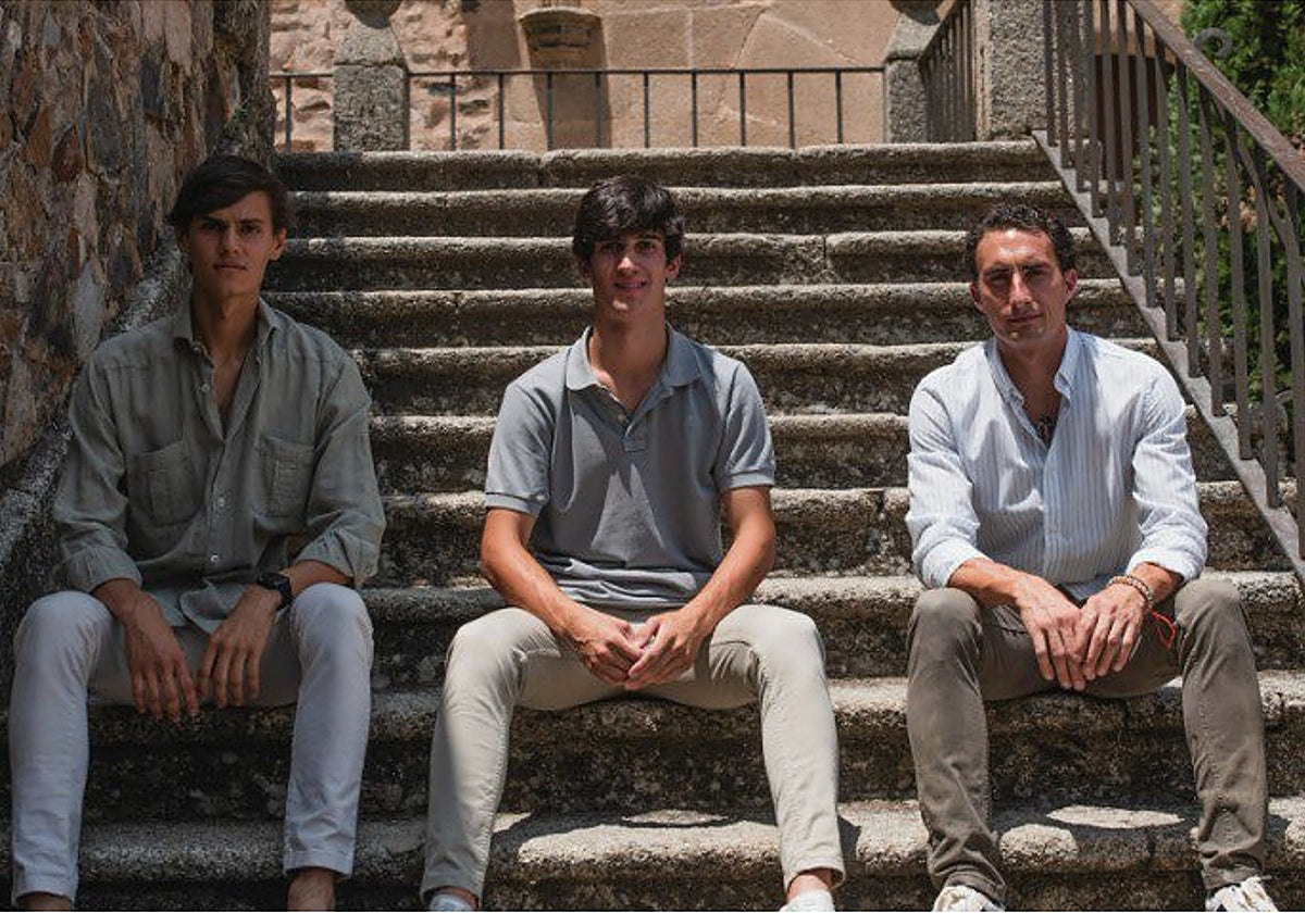 Carlos Domínguez, El Mella y García Corbacho torearán este sábado en Barcarrota.