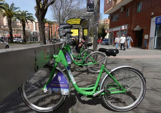 El Ayuntamiento defiende que respetó la ley en el contrato de las bicicletas en Badajoz