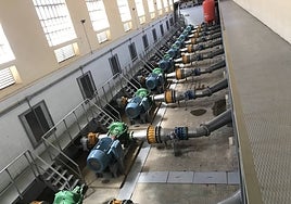 Estación de bombeo en la comunidad de regantes del Zújar.