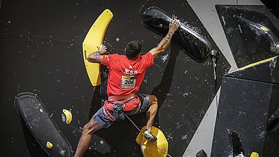 Alberto Ginés, a las semifinales de cuerda