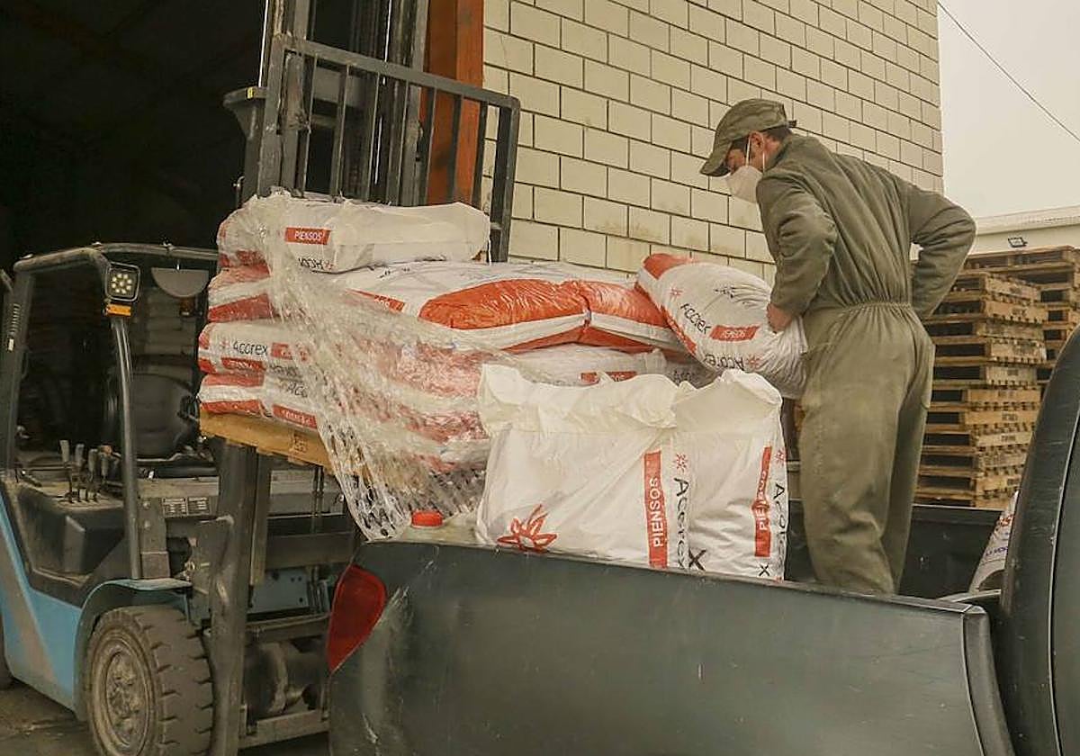 Producción de pienso a la baja