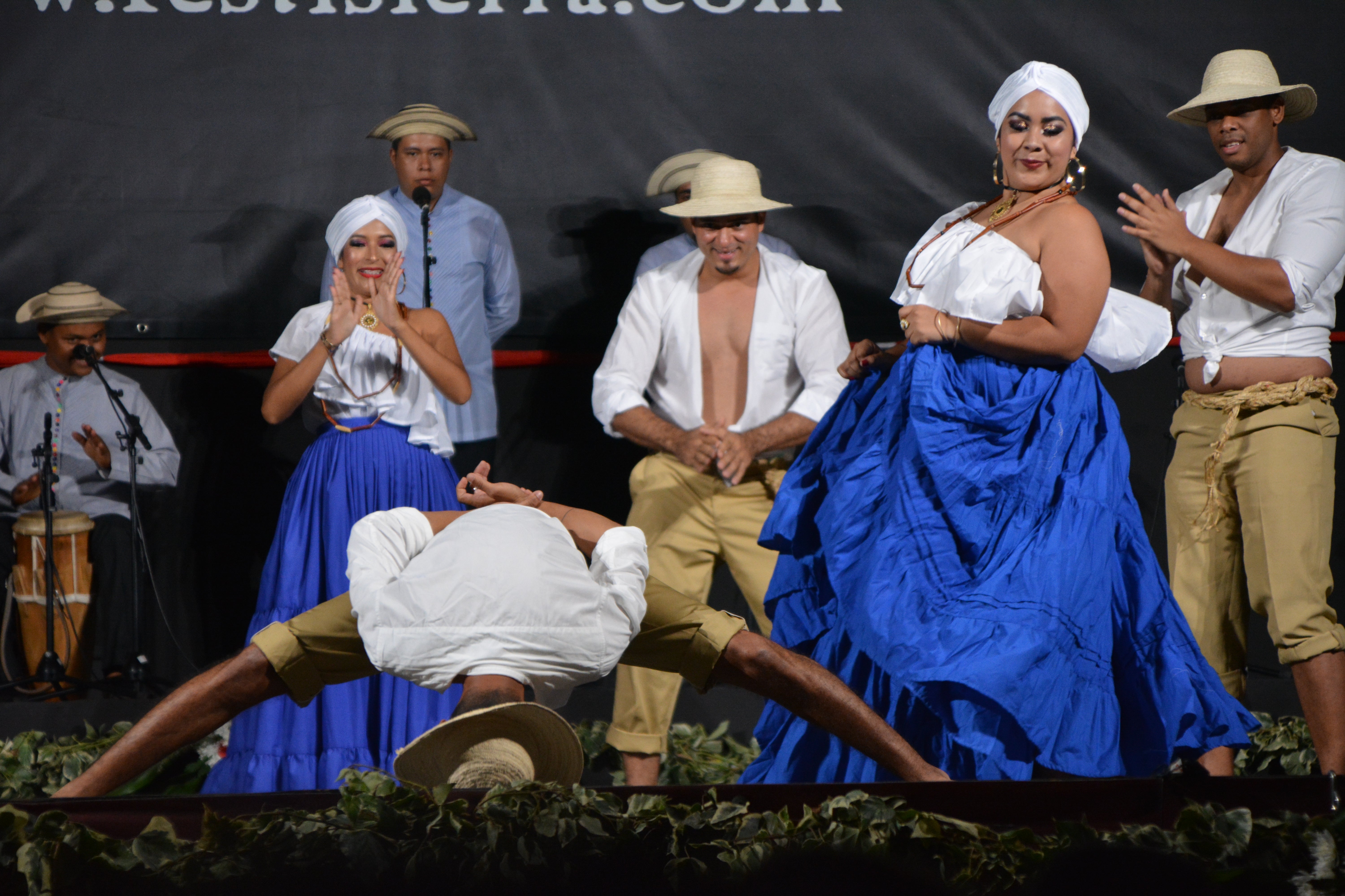 Chile deslumbra entre las agrupaciones internacionales del Festival