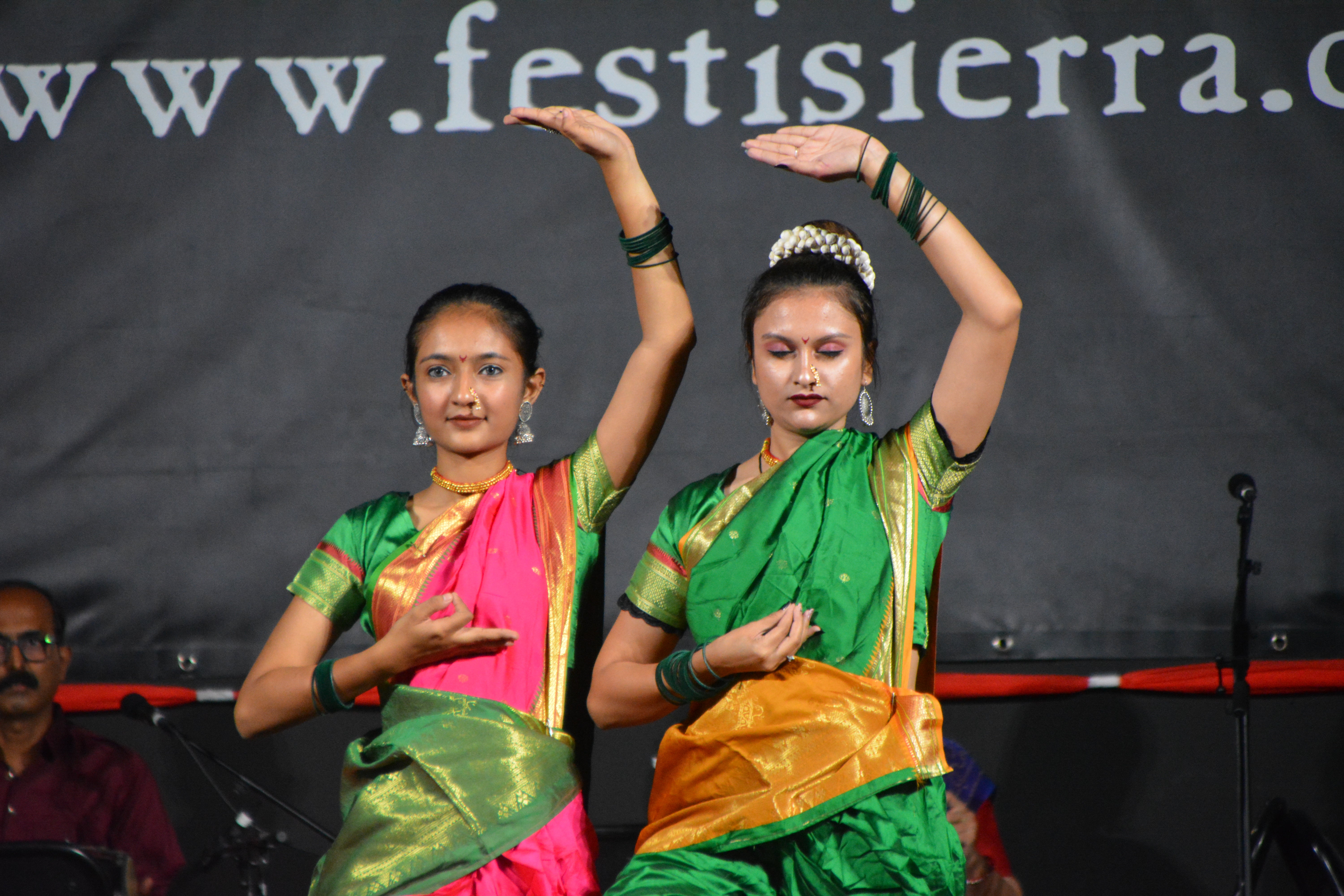 Chile deslumbra entre las agrupaciones internacionales del Festival