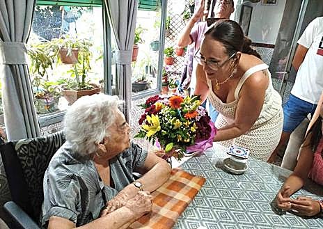 Imagen secundaria 1 - La calamonteña Filo Rico celebra su centenario