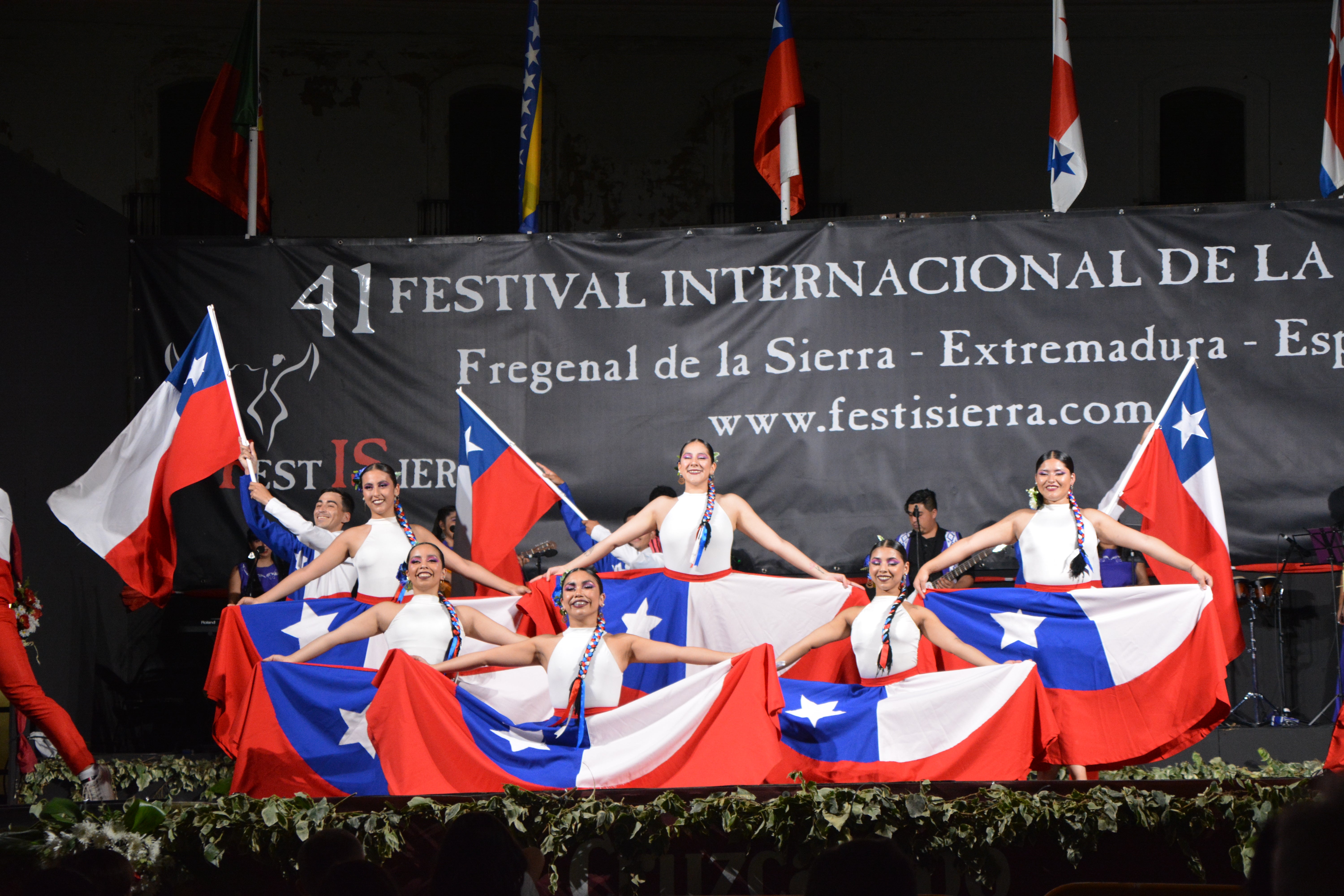 Lleno total para despedir el Festival Internacional de la Sierra