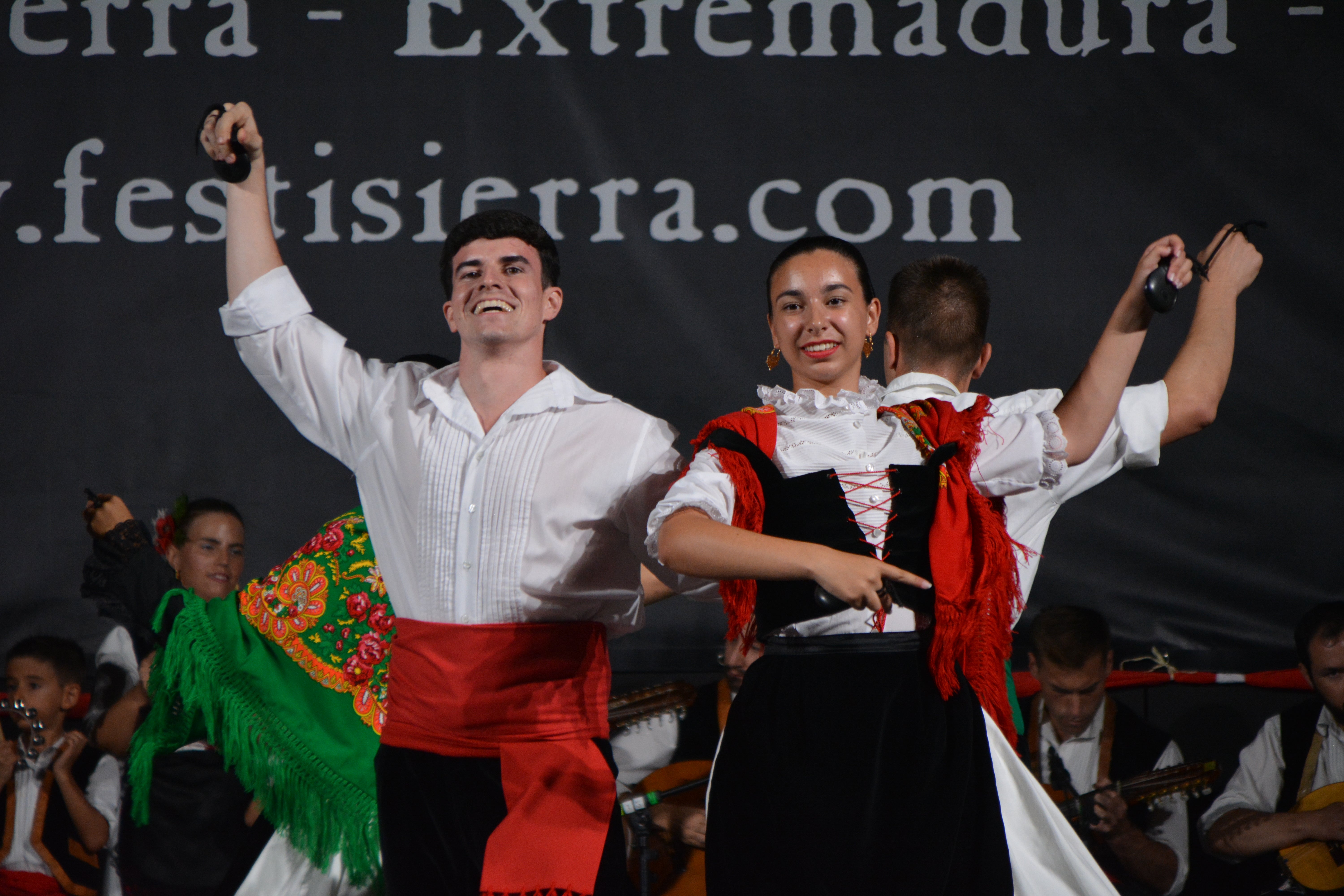 Lleno total para despedir el Festival Internacional de la Sierra