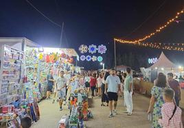 La localidad ofreció, tanto a vecinos como a visitantes, una amplia variedad de actividades durante sus Ferias y Fiestas de Agosto 2023. En la Feria de Noche pudieron disfrutar de la verbena, puestos de comida o de complementos, atracciones, y, como colofón, los tradicionales fuegos artificiales
