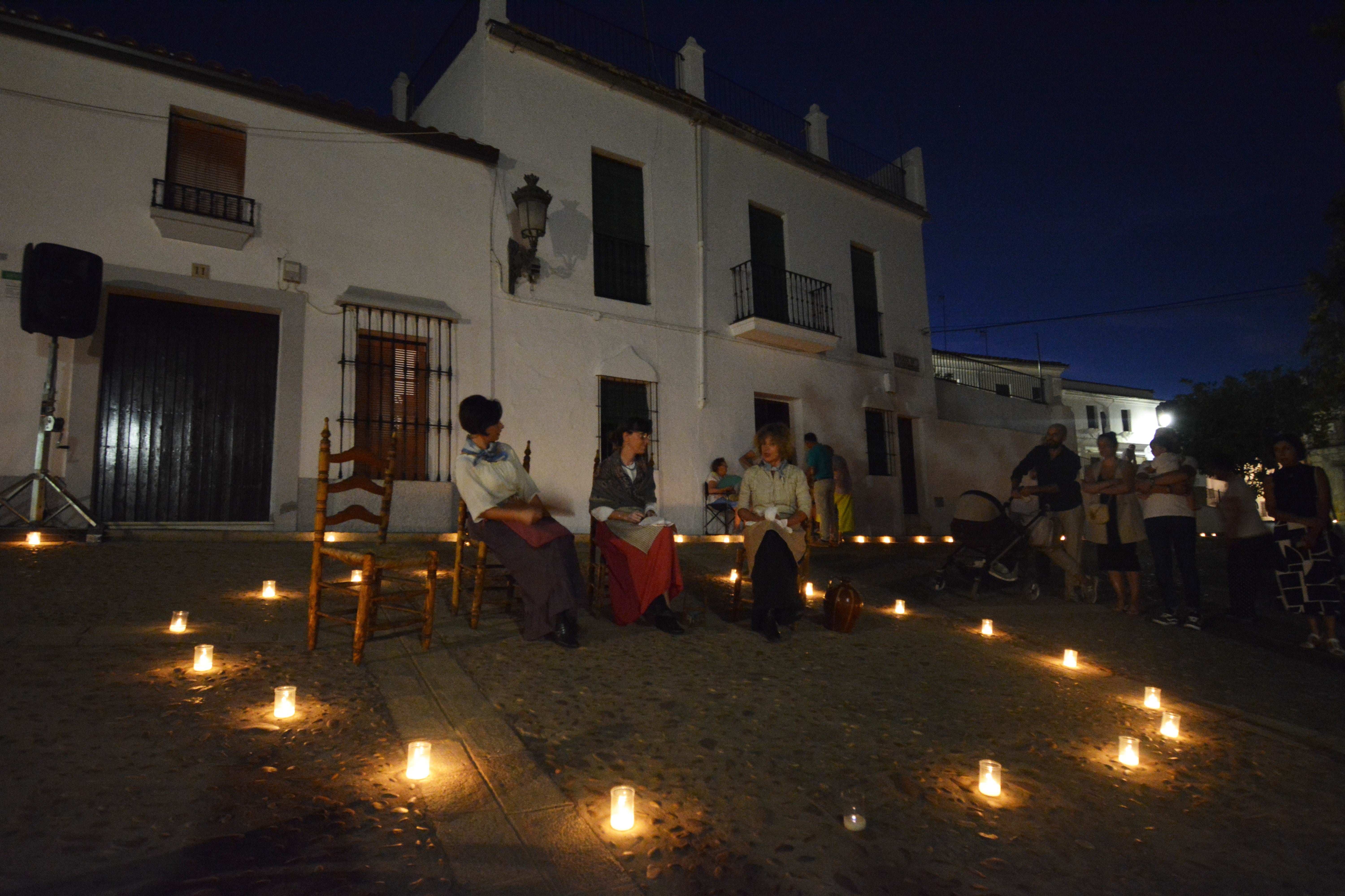 Fregenal brilló durante la Noche en Blanco con más de 6.000 velas
