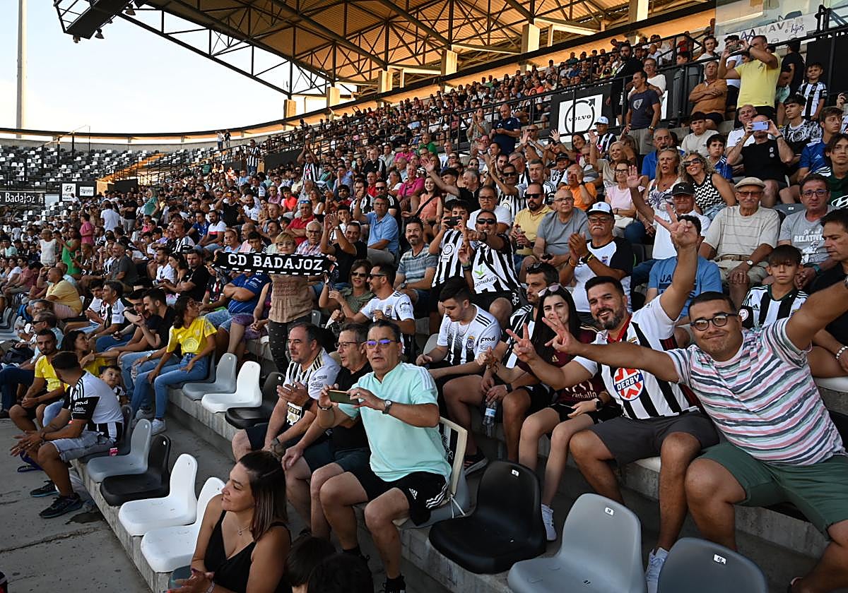 Así fue la presentación del CD Badajoz