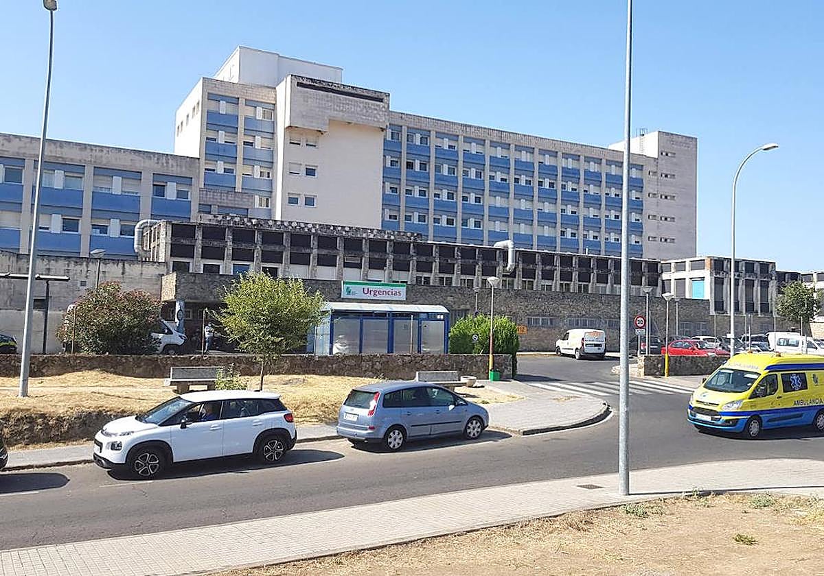 Un hombre sufre quemaduras de primer y segundo grado tras una explosión de gas en Cuacos de Yuste