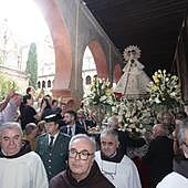 Guadalupe celebra su día grande sin mencionar la extremeñidad de su patrona