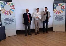 Recogida del premio.