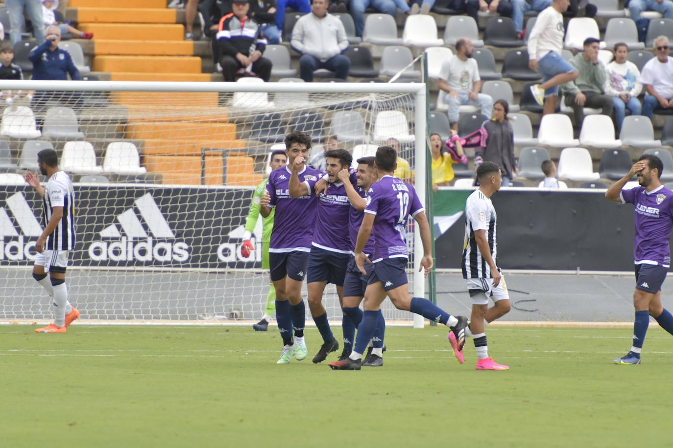 El Badajoz-Guadalajara, en imágenes (1-2)