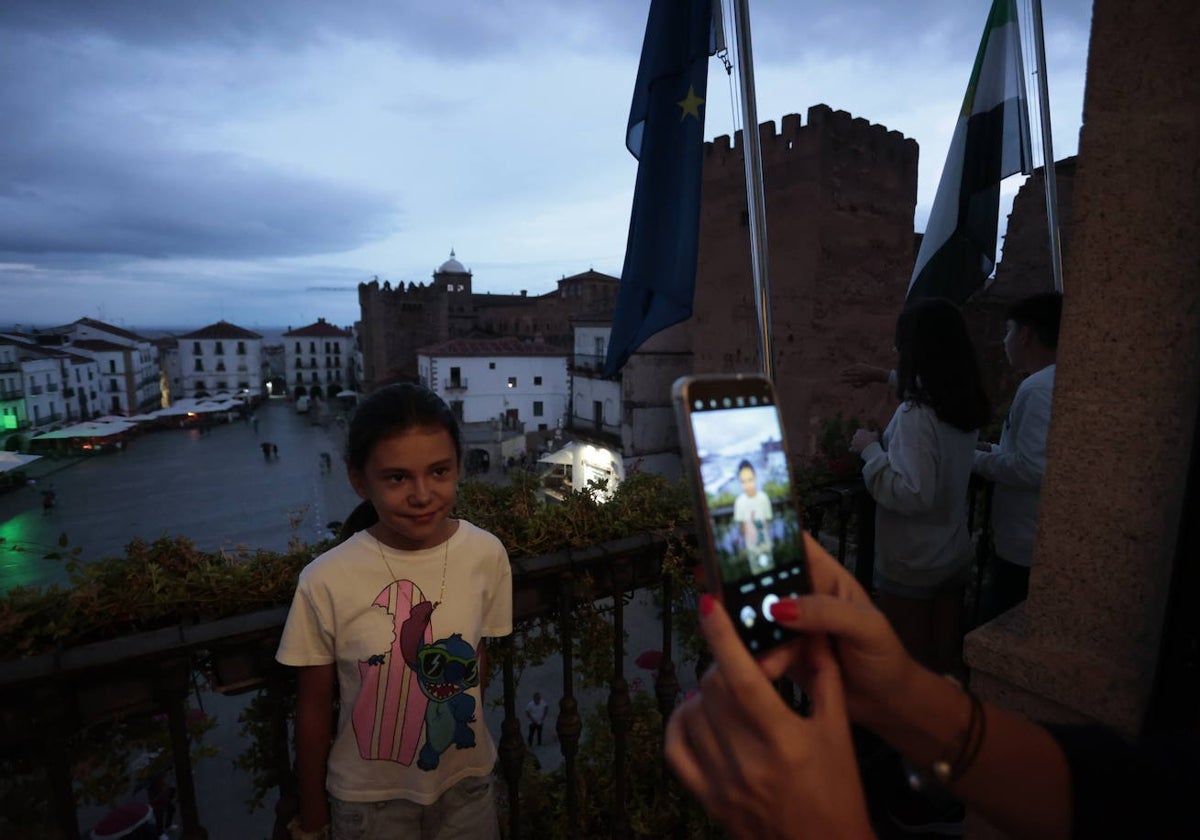 Los selfies desde el salón de plenos del Ayuntamiento fueron habituales.