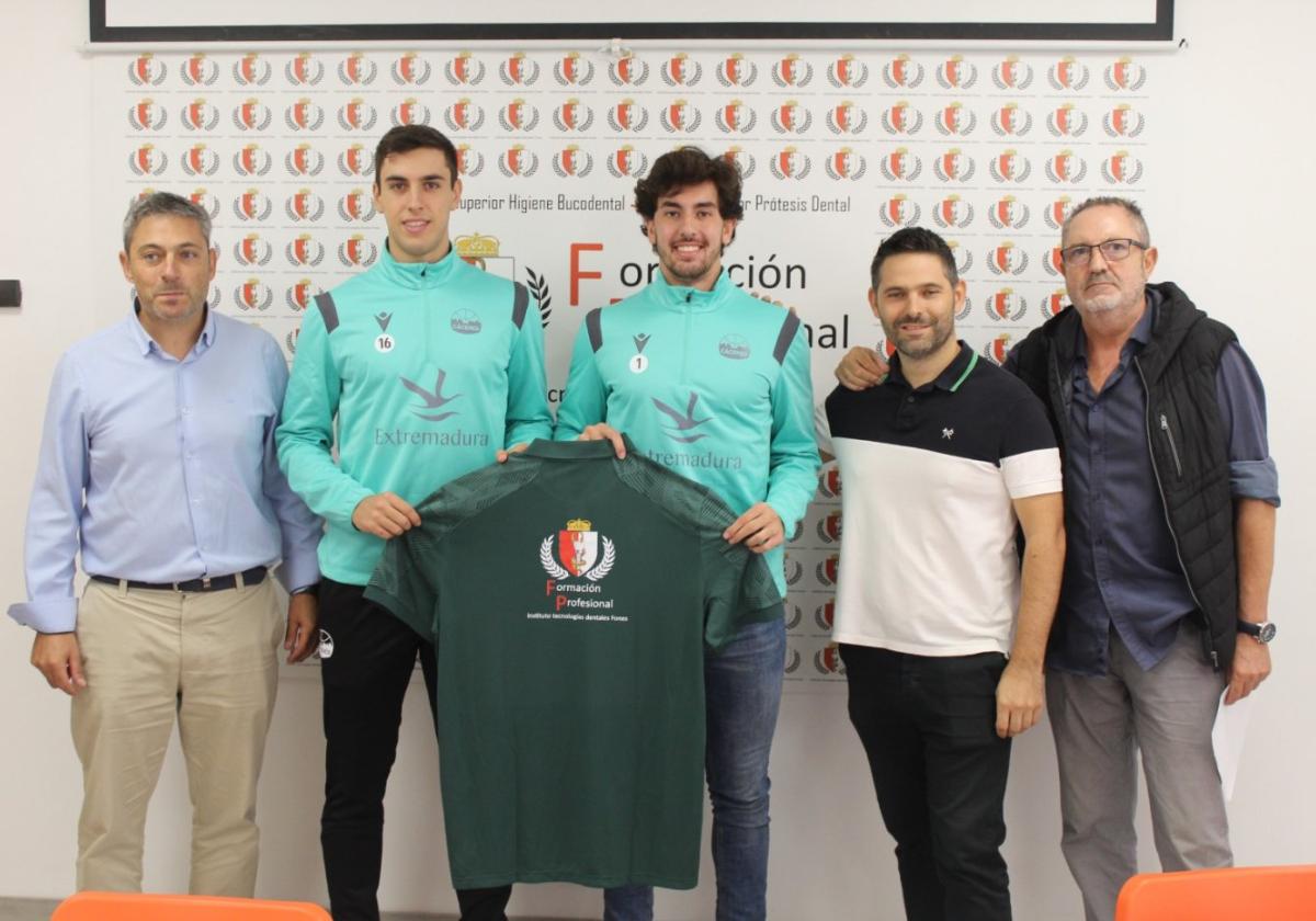Pablo Sánchez y Pablo Rodrigo comparecieron ayer en Cáceres.