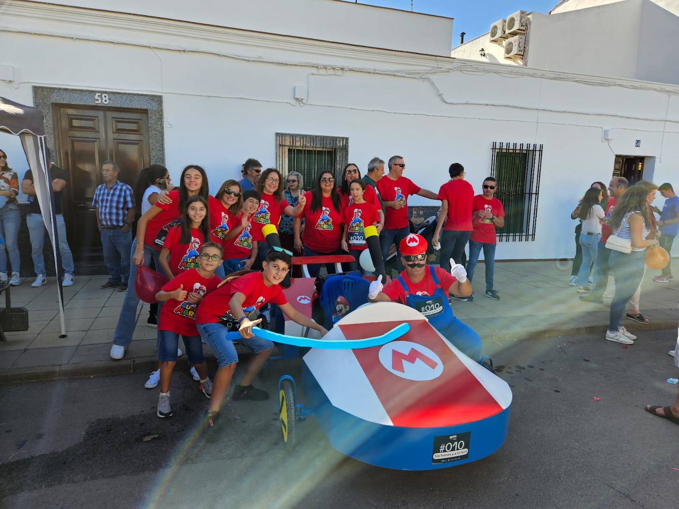 La primera edición de los Flobo-AutosLocos Race se convirtió en una fiesta en Fuente del Maestre