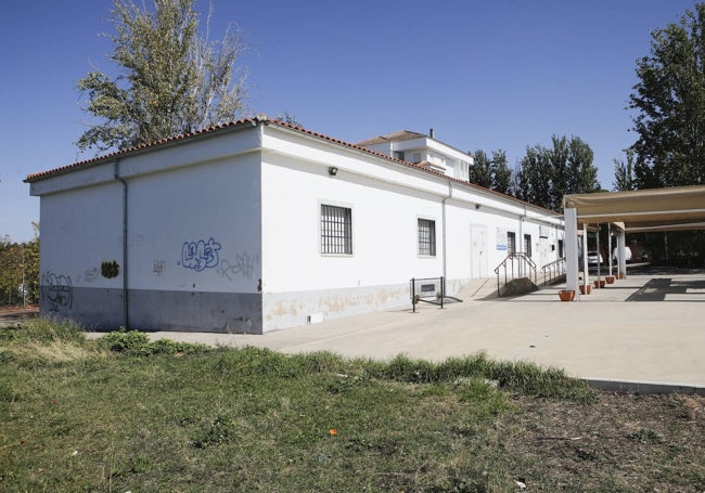 En la parte próxima a la sede vecinal y las pistas también ha habido robos de cable.