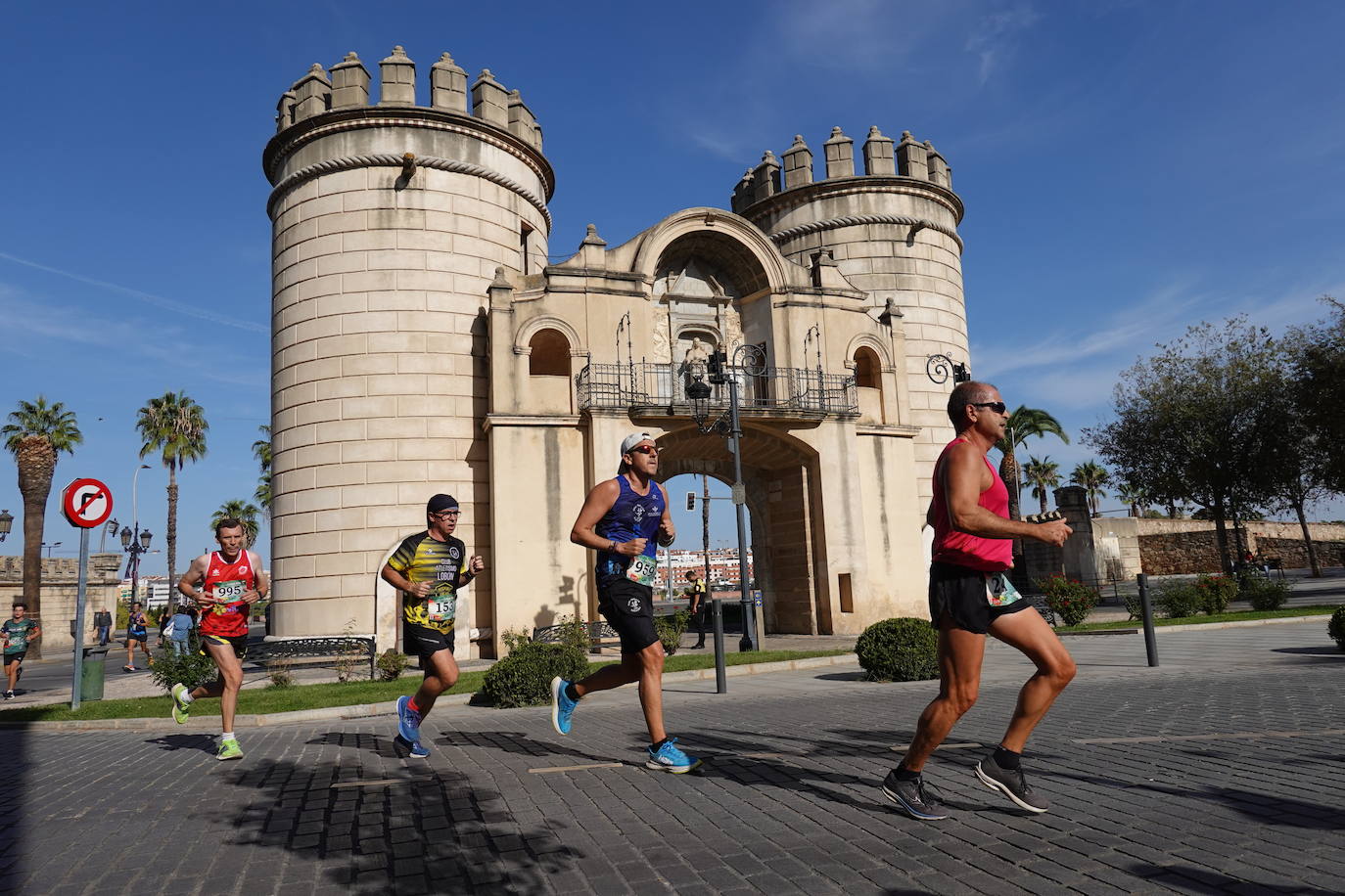 Búscate en las imágenes del cross popular El Pilar de Badajoz