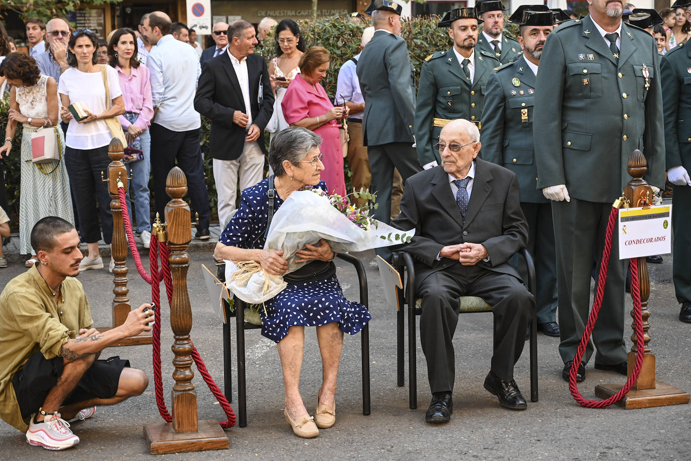 Imágenes del Día del Pilar en Badajoz