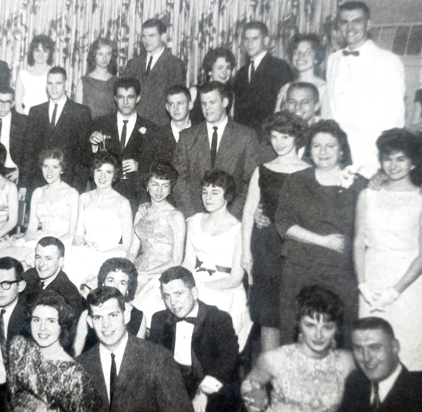 Gloria Fuertes en el baile de fin de curso de Pennsylvania en 1962.