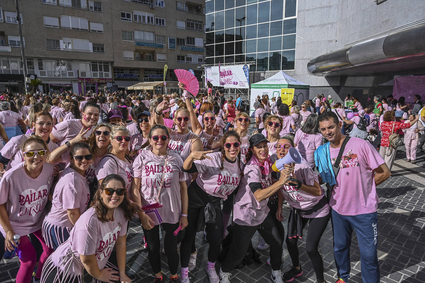 Masterclass de zumba organizada por la AECC en Badajoz