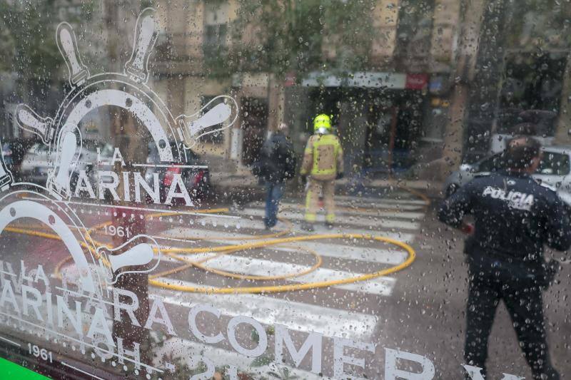 El incendio en el restaurante La Marina de Cáceres, en imágenes