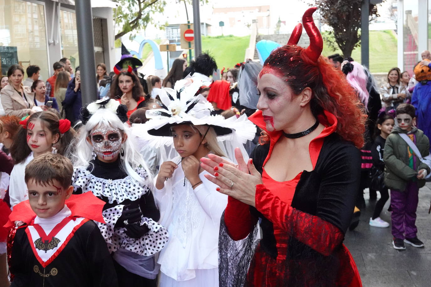 Los zombis toman Badajoz por Halloween